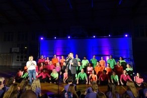 Ilustracja do artykułu: WIELKIE  AMERYKAŃSKIE  SHOW  The Young Americans w Lubaszu!