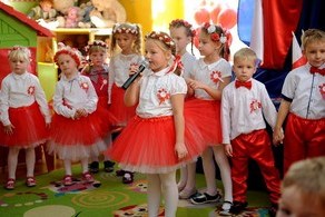 Ilustracja do artykułu: Kocham Cię, Polsko