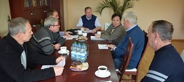Ilustracja do artykułu: Spotkanie w sprawie jeziora w Lubaszu