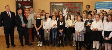 Ilustracja do artykułu: Konkurs recytatorski 'Złota Polska Jesień'