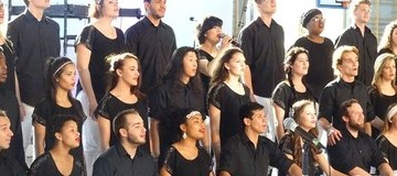 Ilustracja do artykułu: Wspaniałe przeżycia i emocje z The Young Americans w Gimnazjum  im. ppłk. Zdzisława Orłowskiego