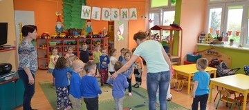 Ilustracja do artykułu: PRZEDSZKOLE W LUBASZU MA WOLNE MIEJSCA DLA DZIECI Z NIEPEŁNOSPRAWNOSCIĄ