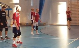 Siatkowka_w_lakierkach_4