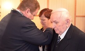 ZLOTE_GODY_2015_17