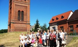 Seniorzy Kulturalna Gmina Lubasz-Resizer-800S