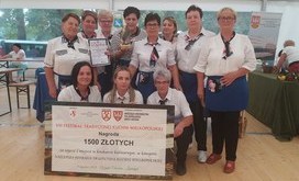 KOŁO GOSPODYŃ WIEJSKICH Z NAGRODĄ21