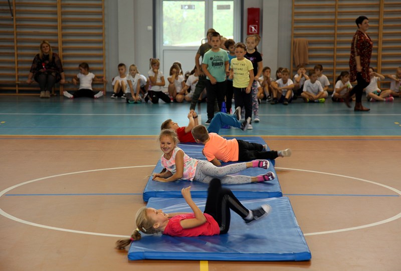 Igrzyska klas I-III w Gminie Lubasz_03.jpg